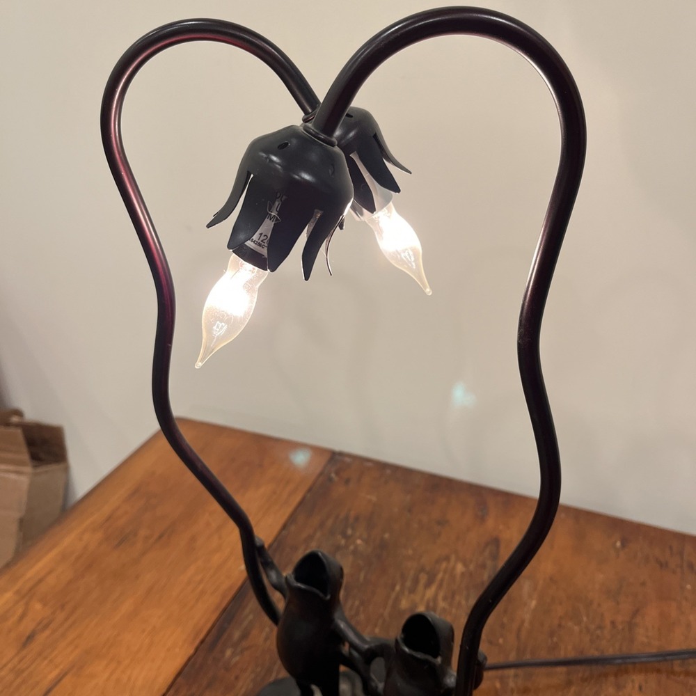 Vintage Dancing Singing Frogs Bronze Cast Metal Table Lamp 19" Tall Whimsical - Picture 12 of 12